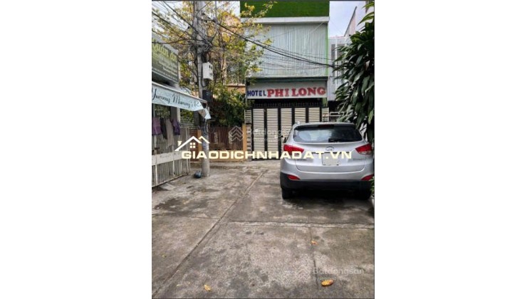 Bán nhà 2 tầng hẻm Biệt Thự Nha Trang, 12 tỷ sở hữu hẻm khu phố Tây Nha Trang